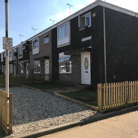 4 Bed House Next To Basildon Town Centre Vila Exterior foto